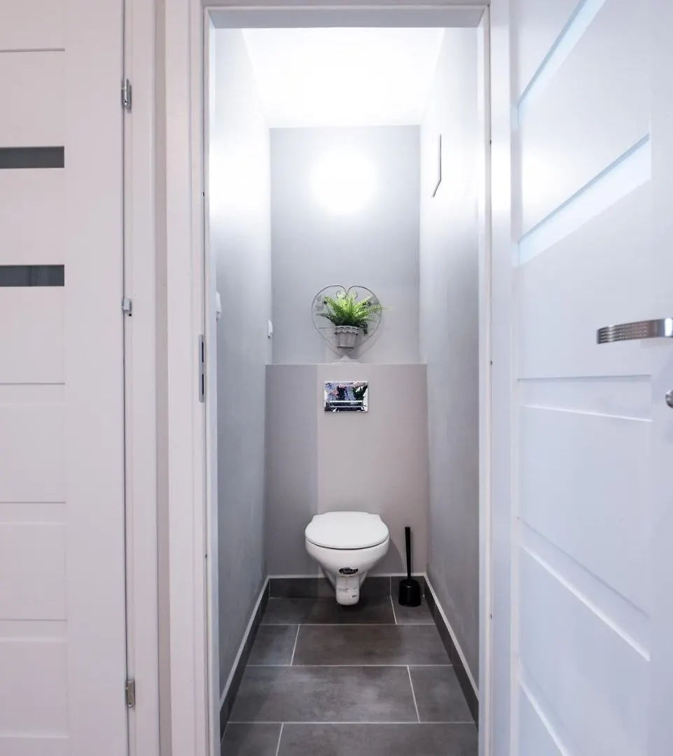 White Residence 4Rooms - City Center Warsaw